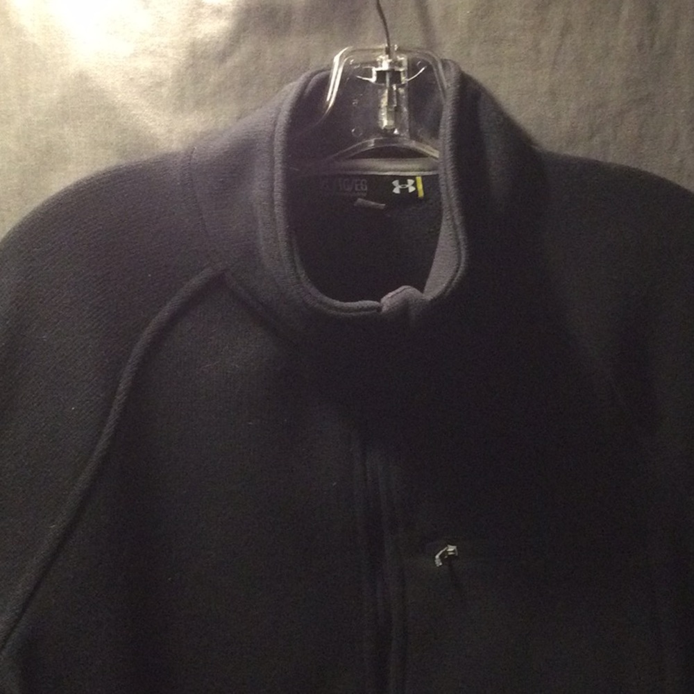 Exercise Under Armour Fitted Pullover - image 6